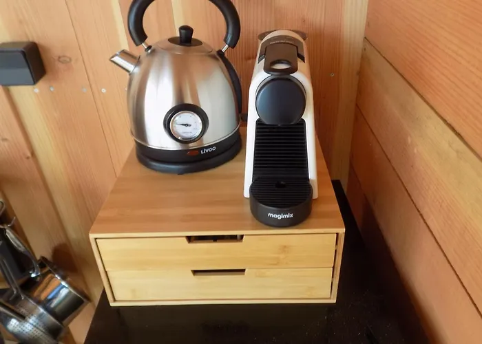 Campismo de Luxo Tente Luxe Jacuzzi Au Bord Des Etangs